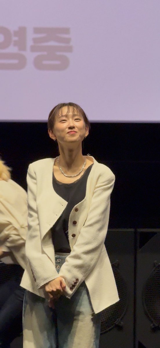 maeeeeeeeng_'s tweet photo. 아너무 귀 여 워 
감스트될거같음 https://t.co/7Fdn0yReRM