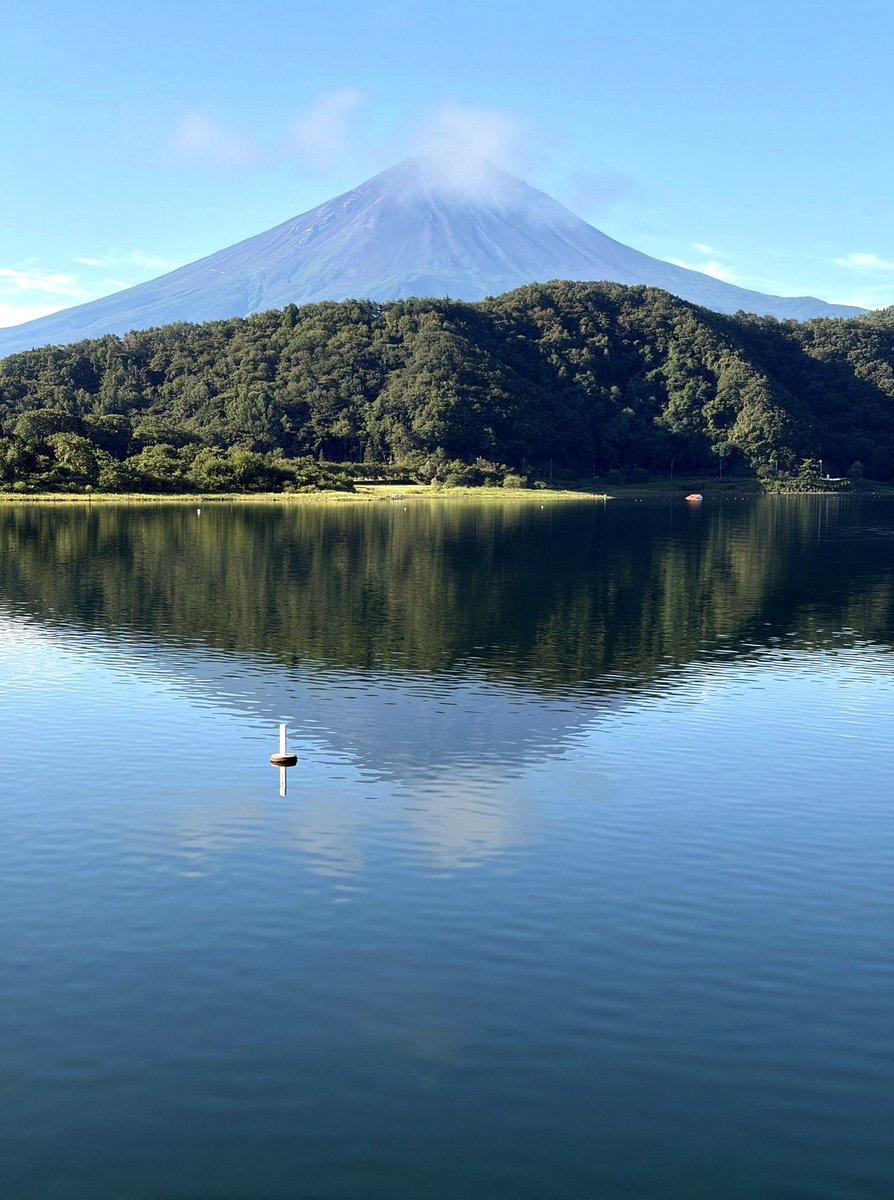 CapSecrets's tweet photo. 片思いでも両思いでも美味しいし、罪を暴くことになるのか、囚人のジレンマになるのか、二人とも秘匿するのか
達成したあとはどうするのか 二人とも消えるのか、別れてそれぞれ別の日常へいくのか、それとも秘密と苦悩を抱えて生きるのか、血濡れた手と記憶で https://t.co/WpcDmvLIcT