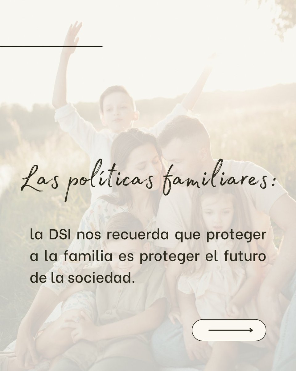 laicos_ensalida's tweet photo. · La vida pública empieza en casa. 🏡 Según la Doctrina Social de la Iglesia, la familia es la "célula vital de la sociedad". Educar, acompañar y transmitir valores es el primer gran compromiso del laico con el bien común. Desliza para ver cómo la familia transforma la sociedad. https://t.co/C6iL7BnZ1R