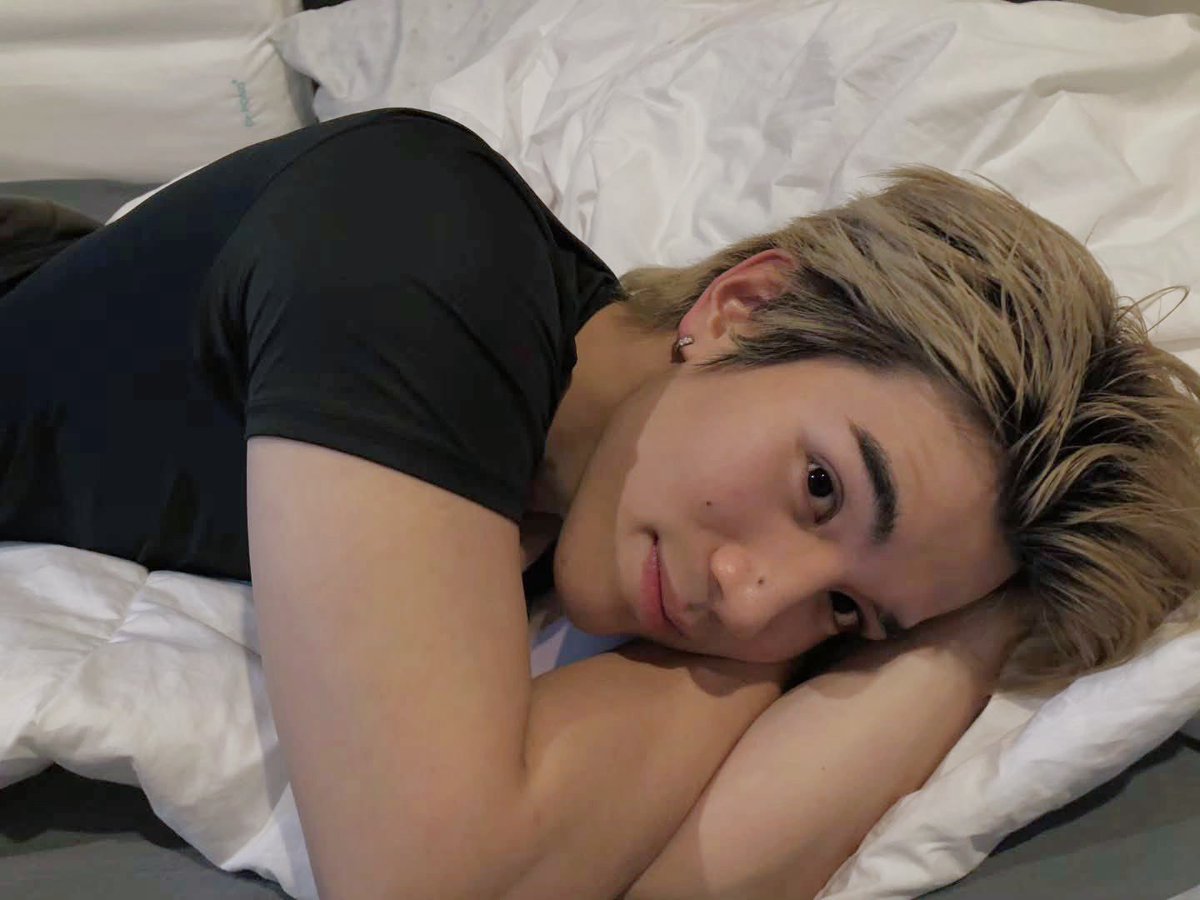 onedayspn's tweet photo. พอเอาไปปรับแสงแล้วกุหึงกว่าเดิม หึงจนเขี้ยวงอก แล้วเธออ้อนอะไรของเธอเนี่ย มาช้อนตา มานอนตะแคงมองด้วยตาแป๋วๆอะไร เพลงขี้หึงลอยมาเลยว่ะ น้องบี๋พอแล้ว พี่ยอมทุกอย่างㅠㅠㅠㅠㅠㅠㅠㅠㅠㅠㅠㅠㅠㅠㅠㅠㅠㅠㅠㅠㅠㅠㅠㅠㅠㅠㅠㅠ���ㅠㅠㅠㅠㅠㅠㅠㅠㅠㅠㅠㅠㅠㅠㅠㅠㅠㅠㅠ https://t.co/7fI5f6tZ1L