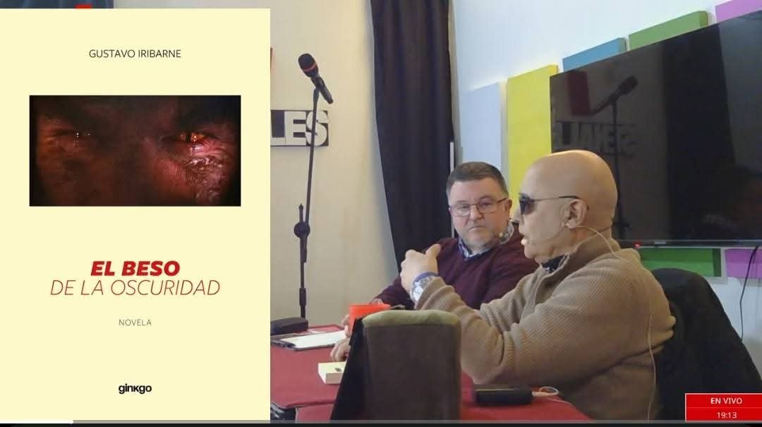 iribarn1's tweet photo. Novela "El beso de la oscuridad".Un thriller gótico. https://t.co/Dcu2M8xINr