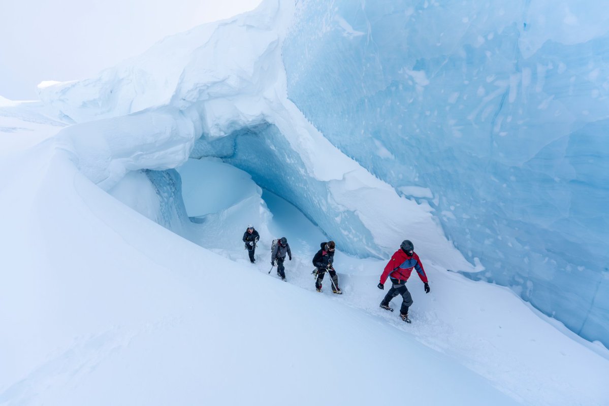 itvstudios's tweet photo. At the coldest edges of our planet, there’s still so much to discover ❄️

Meet the Polarnauts in Ages of Ice, exploring Earth’s frozen frontiers to uncover how polar ice shapes our planet.

Tonight at 10pm on PBS.

Distributed by ITV Studios. https://t.co/5AA81hbQcx