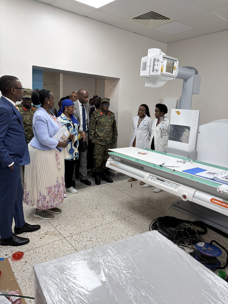 Kinywamachunda's tweet photo. #Dayinpictures as we did oversight visits on UPDF running projects, the Mbuya Military Hospital and UPDF headquarters complex at Mbuya. #I can say with UPDF engineering you get what u pay for, your taxes are in good hands. #Thank you @KagutaMuseveni @mkainerugaba and @NRMOnline https://t.co/69B62BpqCj