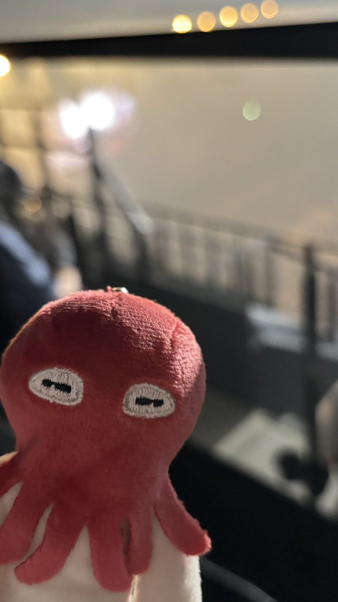 vncber's tweet photo. 初めてのライブ
本当に幸せな時間でした🥹 https://t.co/2A60uGdEyZ