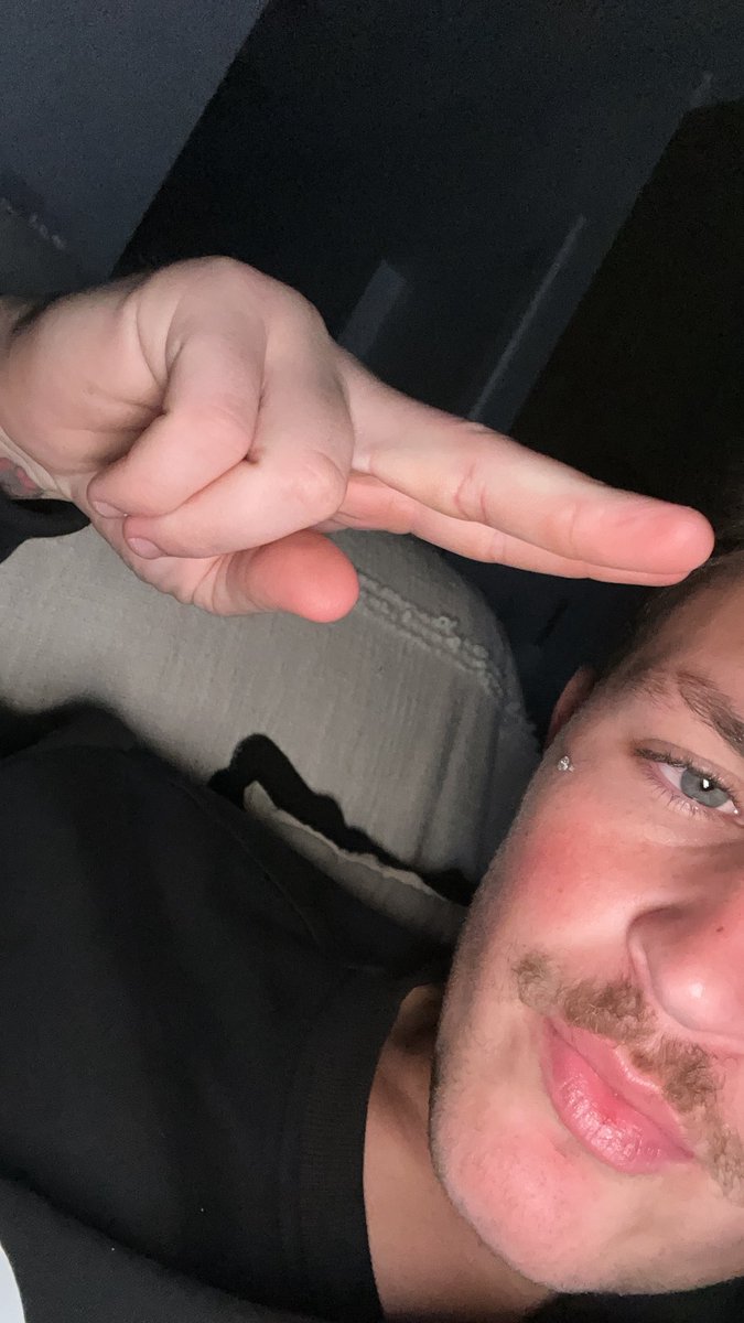 aussiealpha03 tweet picture