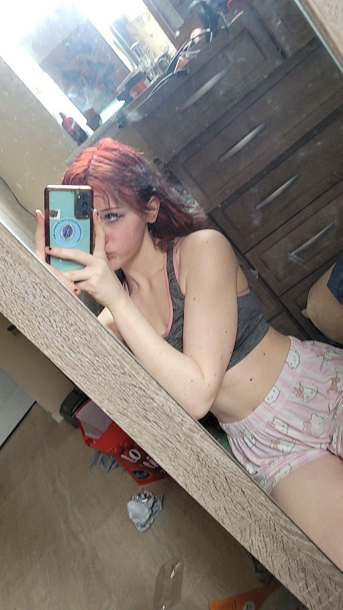 Fvggvlsg2's tweet photo. High and horny asf Cuck here Dm to trib my ex 
Tribs get tapes #wankchat #cuck #goon #bi #alt #tribute #bwc #bbc #bnwo https://t.co/yIM8CFsqnI