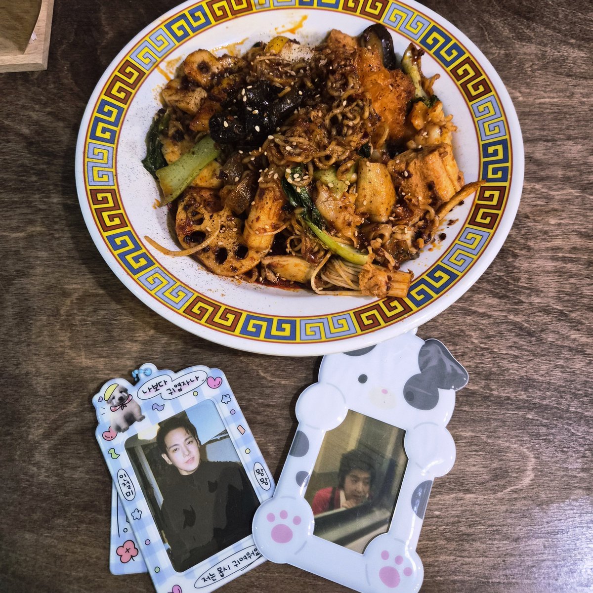 minty_xylitol's tweet photo. 헤헤... 다들 맛저녁하세요🩵
#플라이_투더_숟가락
#마이머니마이마운틴 https://t.co/7QaNzWbUqZ