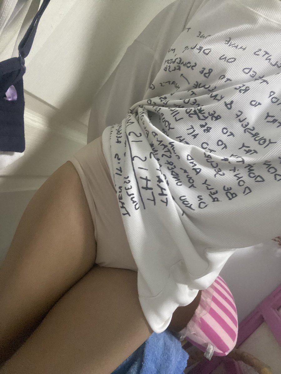 Toeyiyy's tweet photo. ว่าง1ตัว ใส่เรียนทั้งวัน มีคราบ  
🎀 200 รวมส่ง >< #กางเกงในมือสอง #กกนมือสอง #กางเกงในใส่แล้ว #กกนมือสอง https://t.co/AZwKRkDkcA