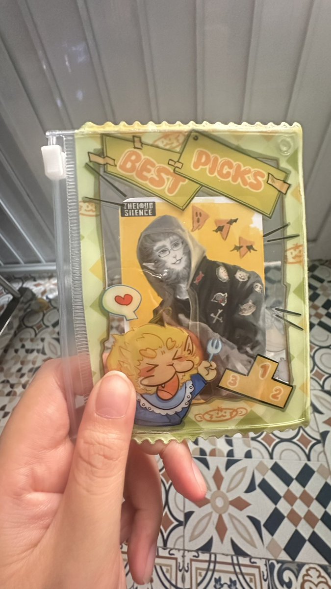 FrogTrucker's tweet photo. Nom nom #merch #wukong #cofi17 https://t.co/8nvkSvEHT8