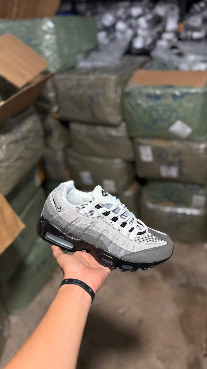 ztaa08's tweet photo. TES OMBAKKKK
size 37 - 44
https://t.co/cori5qxxTc https://t.co/qoeLa0lR2g
