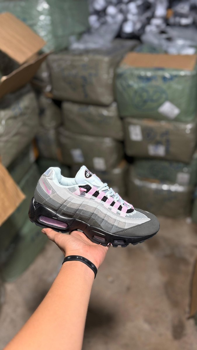 ztaa08's tweet photo. TES OMBAKKKK
size 37 - 44
https://t.co/cori5qxxTc https://t.co/qoeLa0lR2g