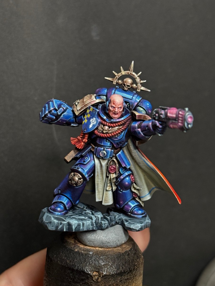 RiCOwkks's tweet photo. #ウォーハンマー
#WarhammerCommunity 
本体はこんな感じで https://t.co/9fHcolE4Pr
