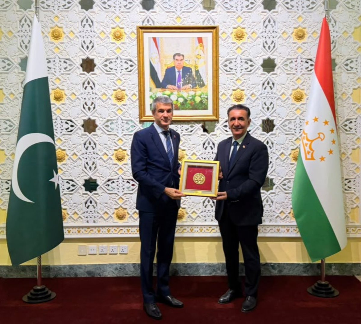 AzEmbPak tweet picture