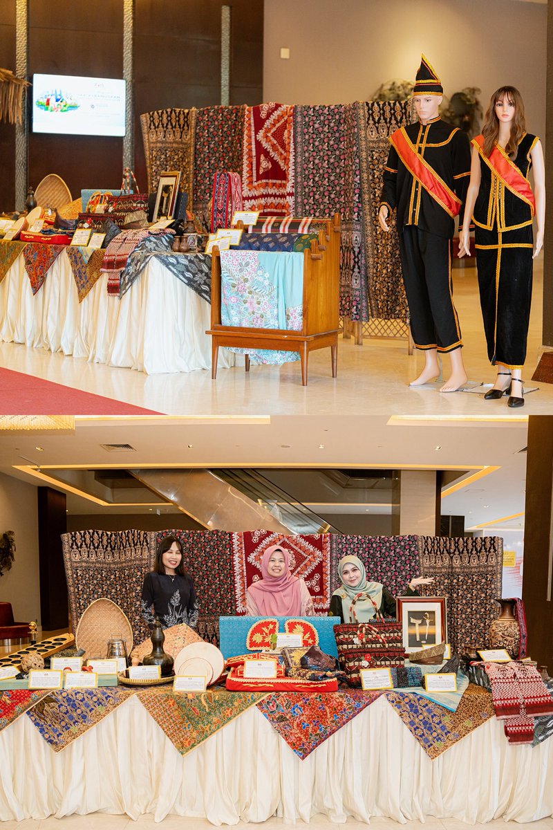 MYEmbYangon's tweet photo. The reception also featured displays of Malaysian arts, crafts and traditional textiles, reflecting the diversity and heritage that make Malaysia truly unique. https://t.co/wGcjSlSFBU