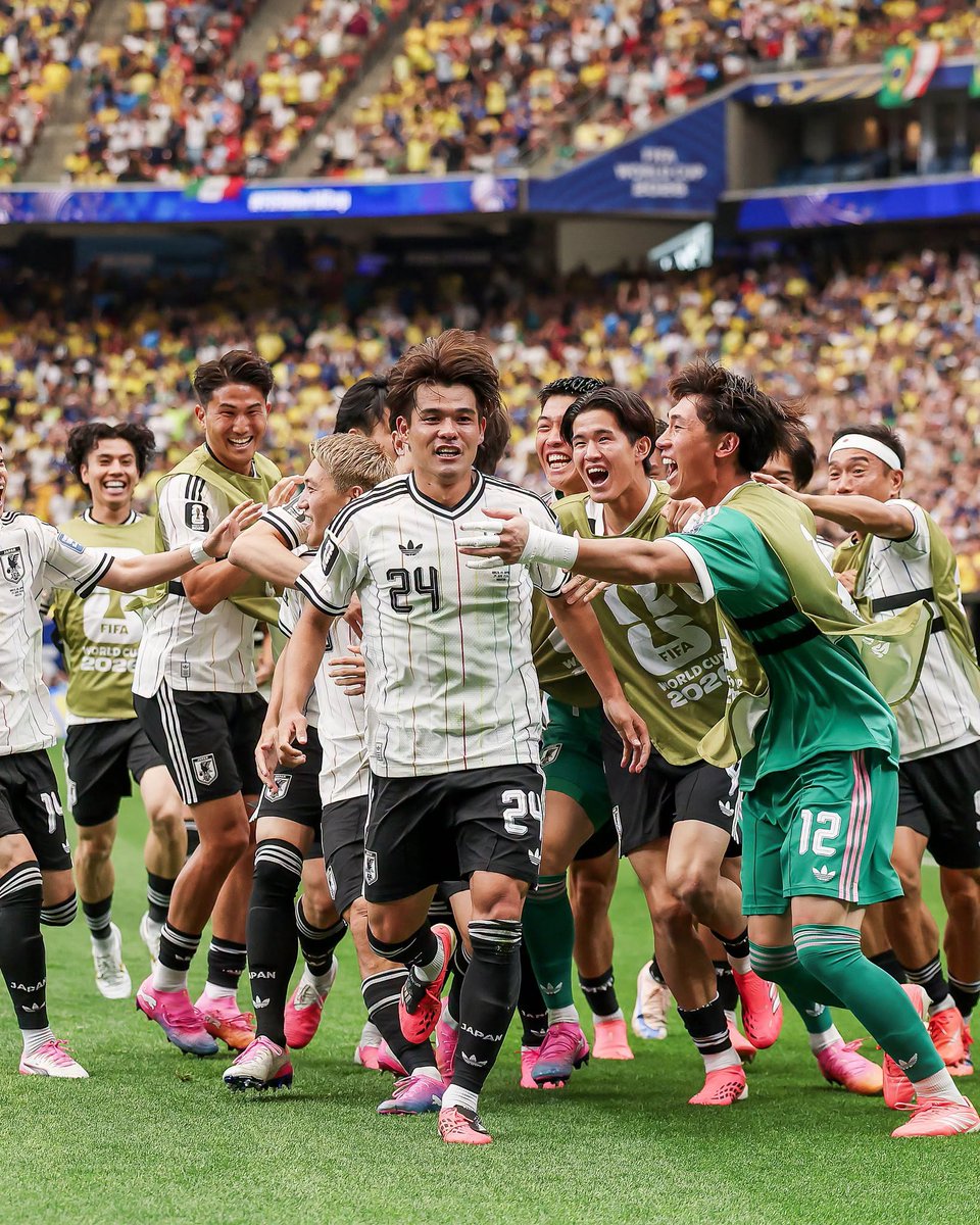 sportshulkint's tweet photo. #SportsHulk, #SportsHulkBD, #ItsIncrediblySporting, #SportsNews, #SportsUpdates, #GlobalSports, #SportsHighlights, #MatchHighlights, #SportsAnalysis, #Football, #Soccer, #FIFAWorldCup, #UEFA, #ChampionsLeague, #PremierLeague, #TransferUpdates, #Cricket, #IPL, #WorldCupCricket, https://t.co/zJ7eIg1svO