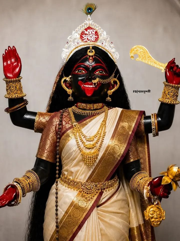 SoulOf_Bharat's tweet photo. Maa Shyamsundari ❤️‍🔥 https://t.co/QIv1GYgVp7