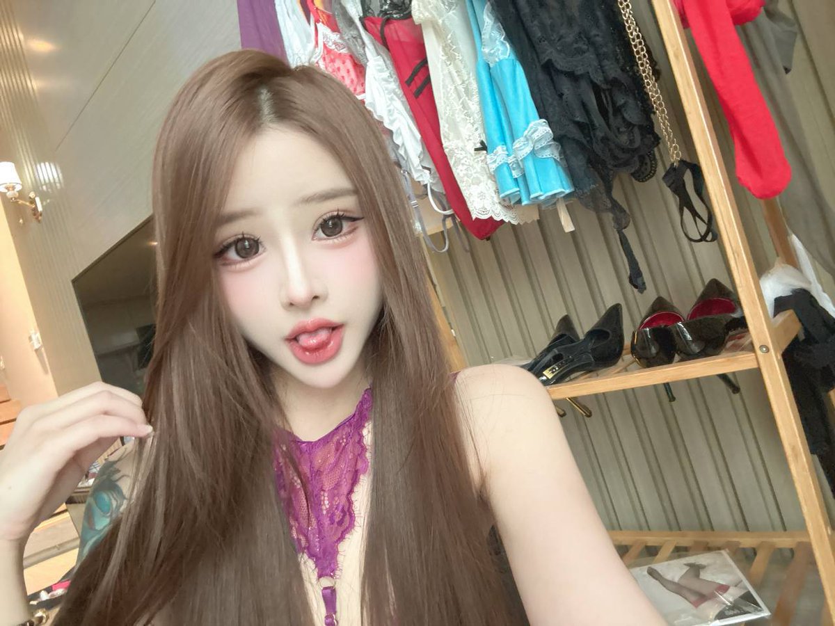 aytreeona's tweet photo. 👉助理@sekimofu1
老师059
看上了请截图妹子和排号便客服快速安排
只想和你们好好的！余生请多多指教。
日照市五莲县许孟文体广场
#日照
#山东 https://t.co/EGWrcMWKnK