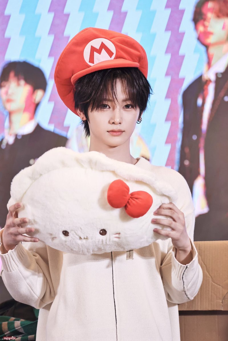 visrangel's tweet photo. @TOP100KPOP #Anxin #ALD1 https://t.co/evz9vo1jWQ