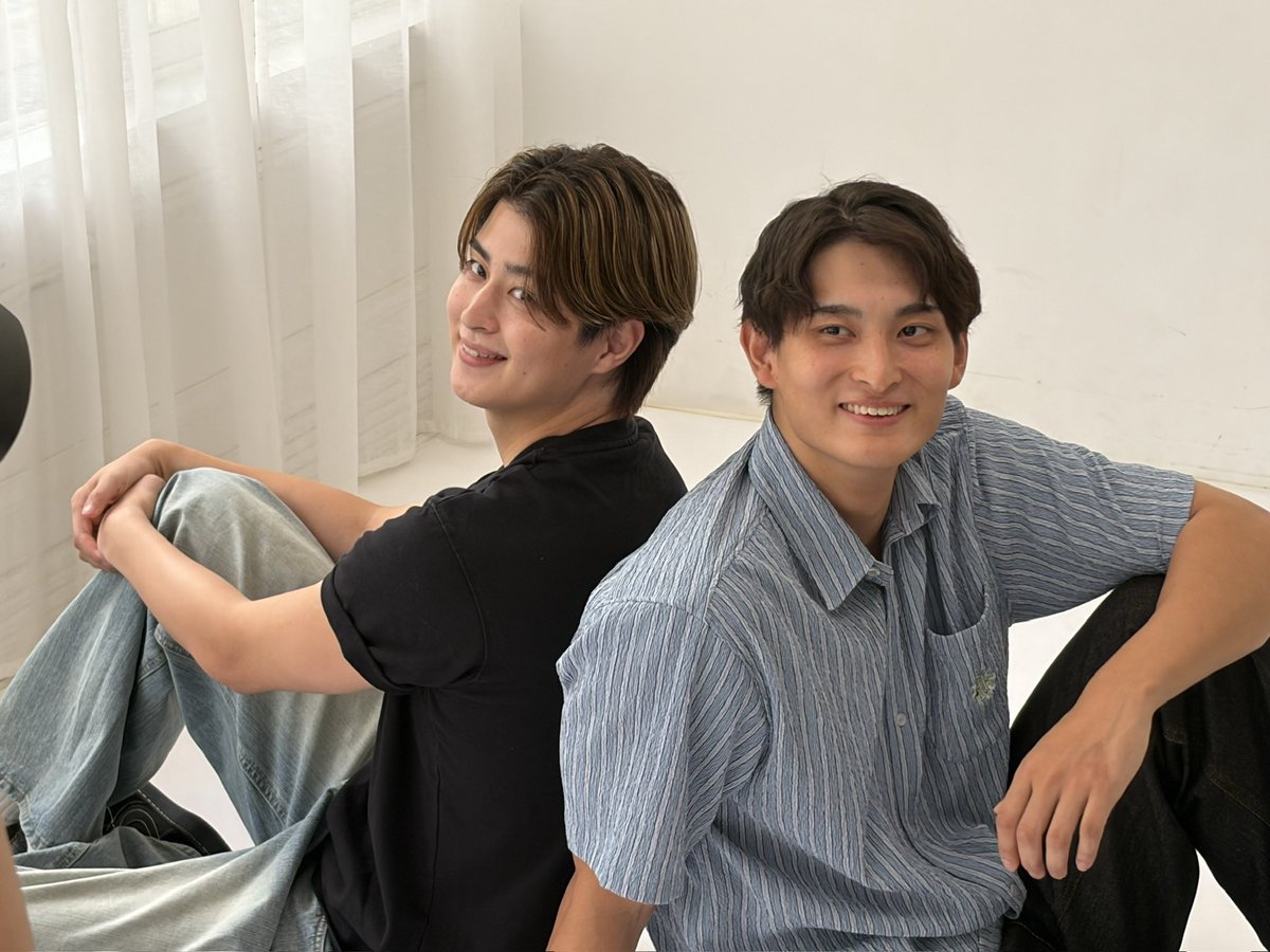 aomori_wats's tweet photo. ／
メディア情報📰
＼

「美的.com」アスリート美容連載『スポーツ選手の毎日コスメ、スタメンを教えて！』に、#浅井修伍 選手が登場🙌

#三遠ネオフェニックス #浅井英矢 選手と、兄弟そろっての出演となります🤝❤️

浅井兄弟の美容や愛用品について紹介されますので、ぜひお楽しみに🧴✨

詳細はこちらから🔽
🔗https://t.co/NDBBzPlGWW

@NEO_PHOENIX 
@a_shugo777 
#青森ワッツ