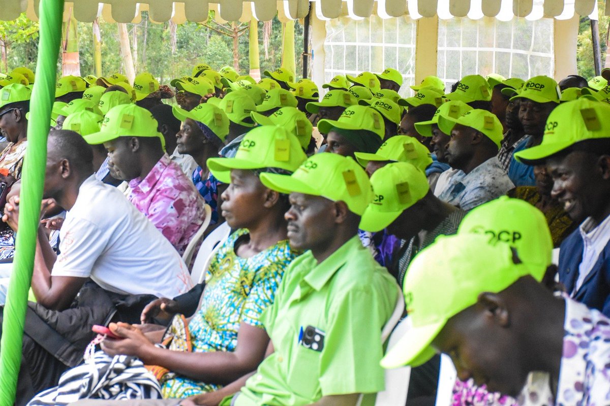DCP_Democracy's tweet photo. The strength of a political party and political movements rest in vibrant grassroot leaders &amp; networks.

To entrench the DCP Party in grassroots networks, the Party led by DPL, Sen. @Cleophasmalala continued grassroots meetings agenda focusing on selected wards of Mumias-East. https://t.co/yVdx75LhDe
