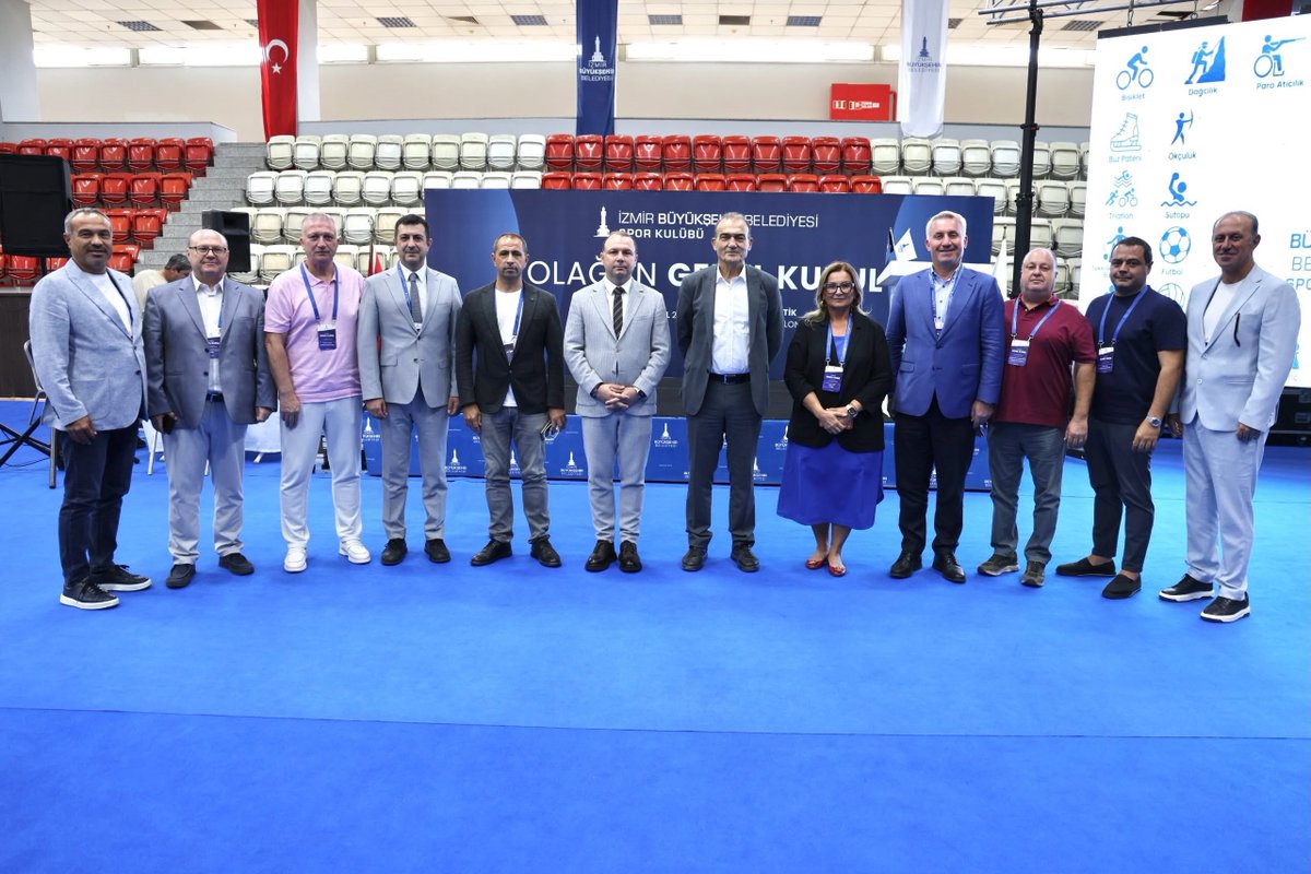 UrlaMedya's tweet photo. İzmir Büyükşehir Belediyesi Spor Kulübü’nde Berkhan Alptekin güven tazeledi
https://t.co/2fISFsNL2t https://t.co/fYU7W5EYoH