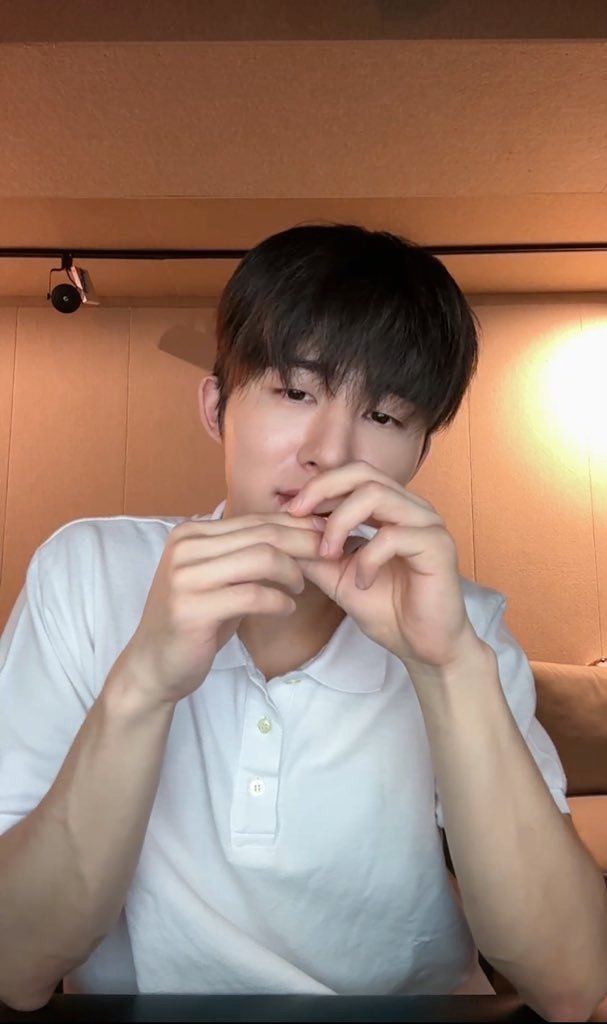 inibiai's tweet photo. @kimyceri @gyovjung @yunhyeonmg Galak amat sih? Jadi tambah sayang https://t.co/ibHUYmbo0s