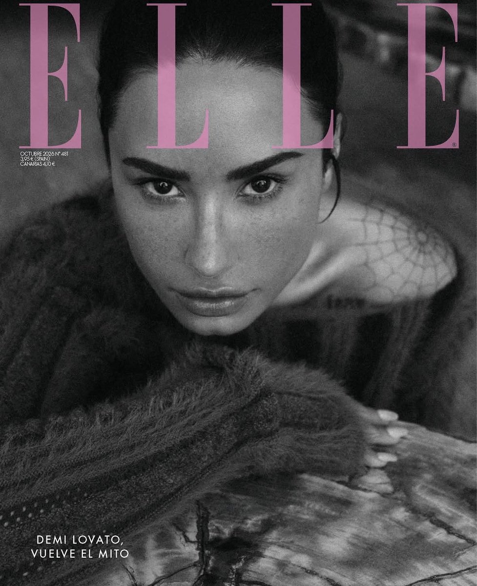 theholydemi's tweet photo. DEMI LOVATO. https://t.co/0N8tjDw6lr
