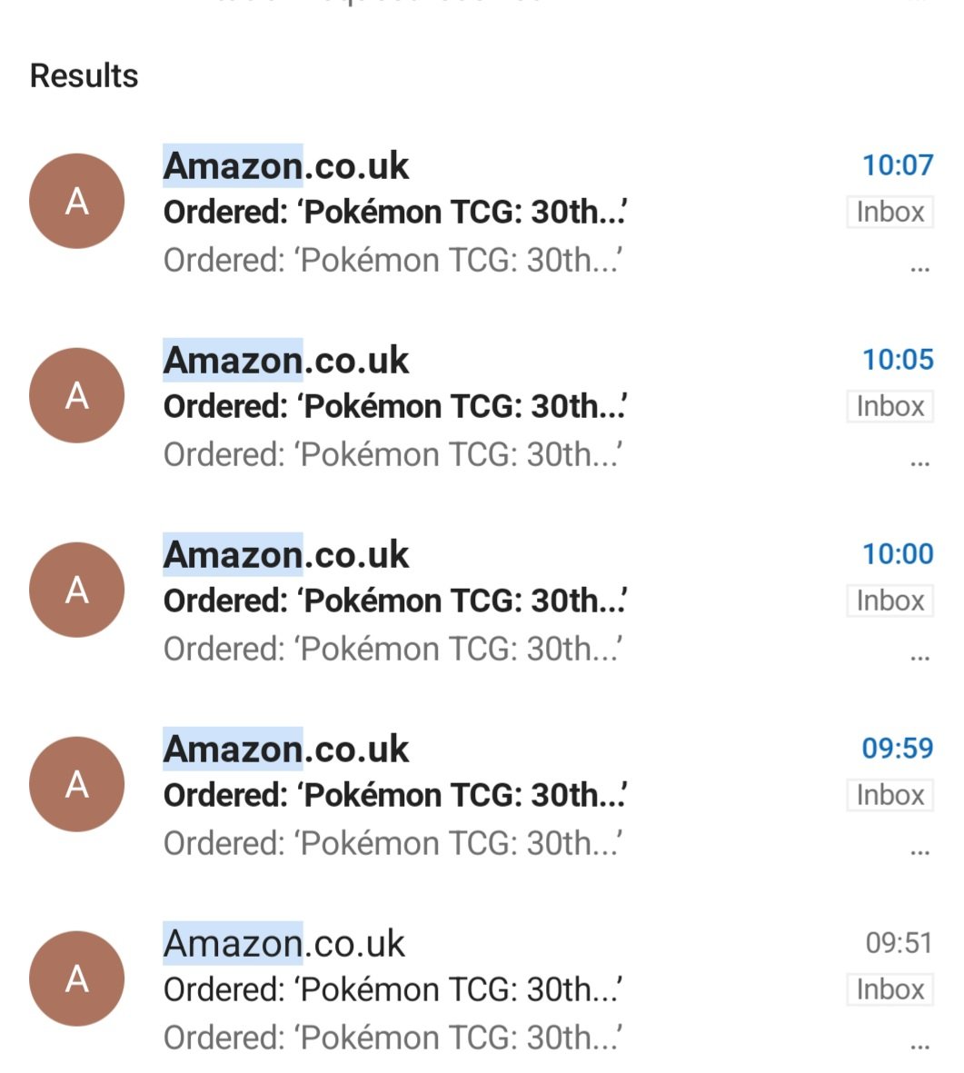 hammy05_4's tweet photo. @pokemondealsuk Managed to get 5 somehow 🙌🙌 https://t.co/7ctvxJXgh5