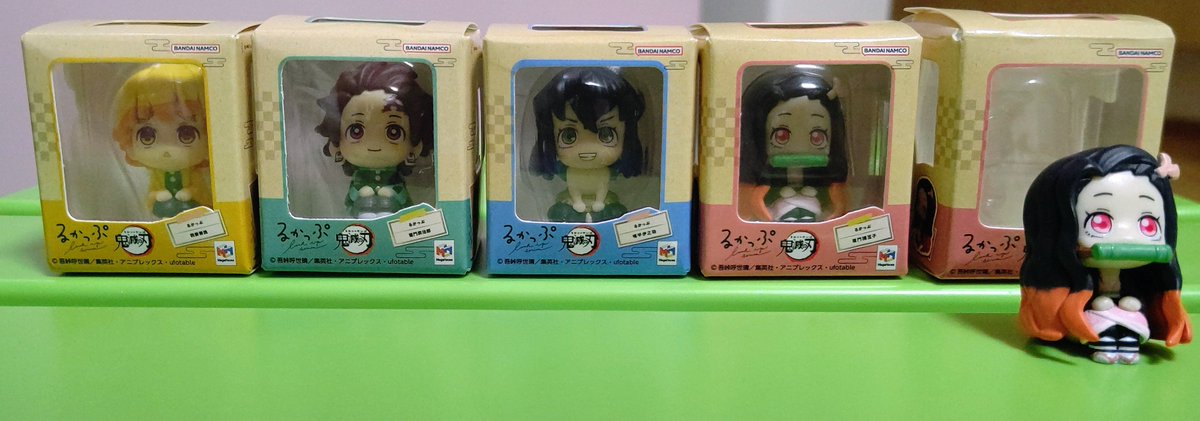 824_nanoha_702's tweet photo. 今日回してきたガチャガチャ

おめかしうさぎ

ねこぉひ～ コレクションファギュア

鬼滅の刃 るかっぷミニチュアコレクション

おめかしうさぎもコンプするまで回せばよかったかも
明日また回しに行こうかな？

#鬼滅の刃
#ガチャガチャ
#カプセルトイ https://t.co/Kk8n9JnxqE
