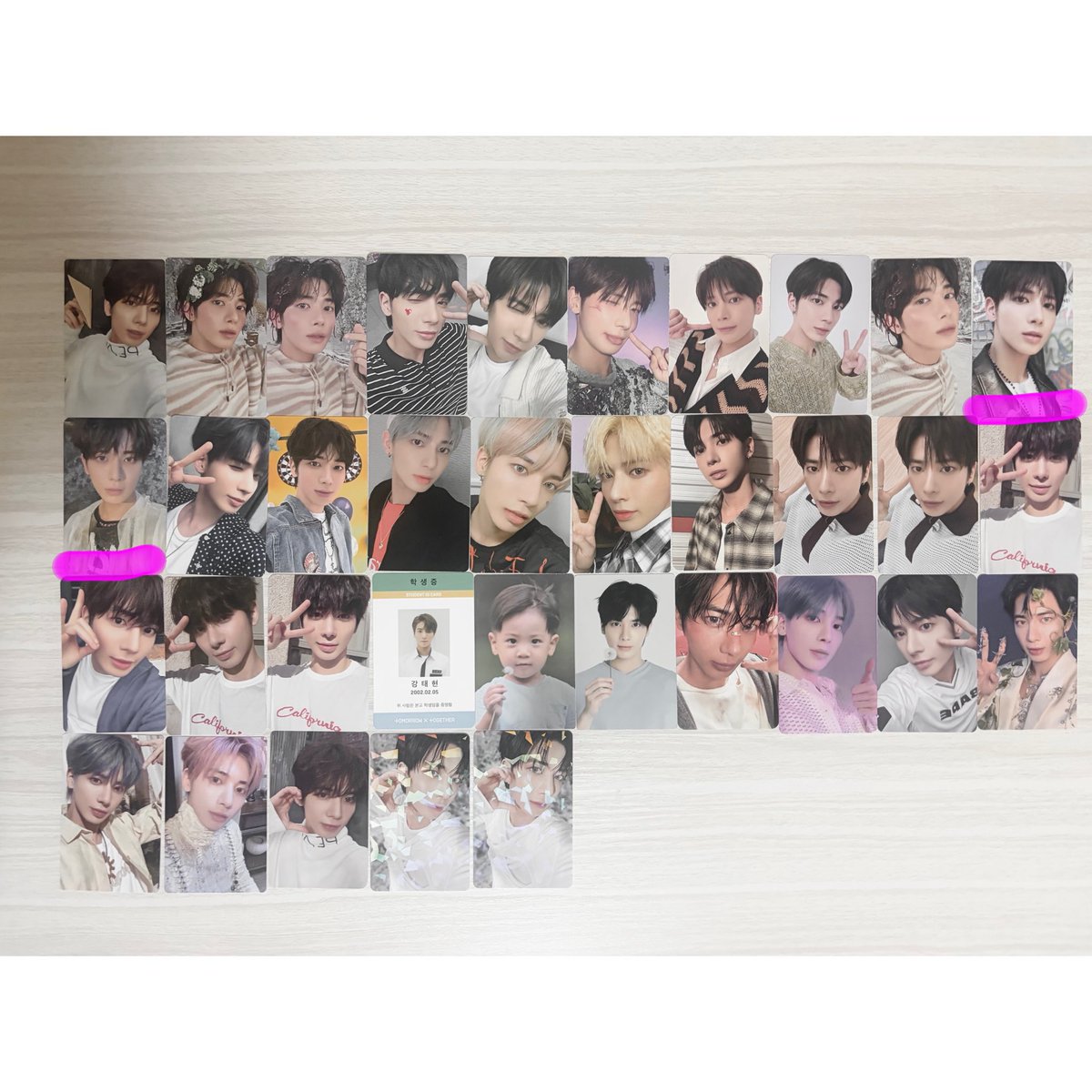 1lys__'s tweet photo. @O2O4O4291O22 ご提示ありがとうございます。
画像３枚目の2枚を各200円までお値下げして頂くことは可能でしょうか😖 https://t.co/6FNhQGgGmS