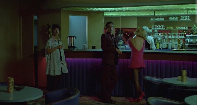 Gibboanxious's tweet photo. Paris, Texas (1984) 

dir. Wim Wenders https://t.co/oHT4z0wC5s