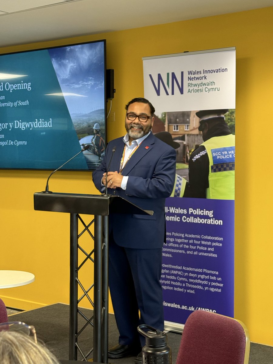 WIN_Cymru's tweet photo. Rydyn ni yn Symposiwm Ymchwil AWPAC heddiw, gan ddod â phrifysgolion, heddluoedd a phartneriaid o bob cwr o Gymru ynghyd i archwilio sut mae ymchwil yn gwella arferion plismona a deilliannau cymunedol. 
@USWcomms https://t.co/8lwrjhLLcf