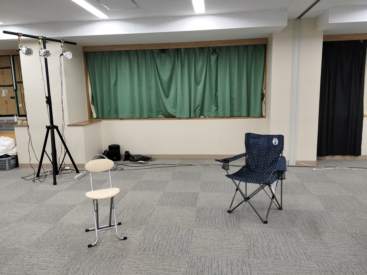 hndiengk's tweet photo. 新台本の読み合わせをしました！文化祭が終わり地区大会本番が近づいてまいりました！体調管理に気をつけて頑張ります！
#今日の劇団ハルモニア https://t.co/vjg9sjrWiy