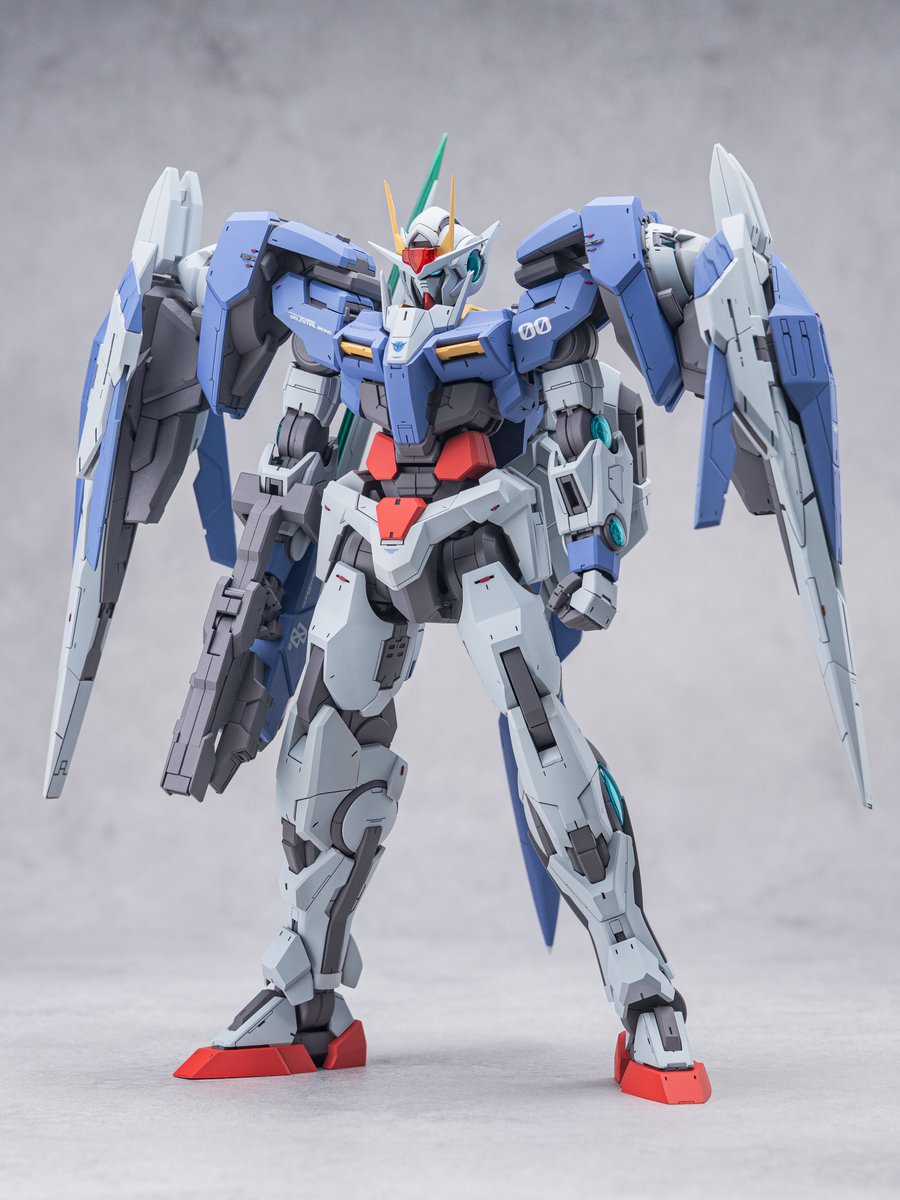 s_shifty's tweet photo. MG ダブルオーライザー
完成しました✨

頭部の改修をはじめプロポーションの変更や軽いディテールアップを施して仕上げました！

#MANDARA00併せ https://t.co/9abmmzXyZh