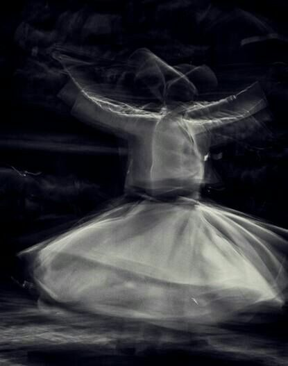 RumiArab's tweet photo. لا يَضُرُّكَ شيءٌ من الفُقدان،
ما لم تَفْقِد مقامَكَ عندَ الله.

— جلال الدين الرومي https://t.co/210T0wj3Y7