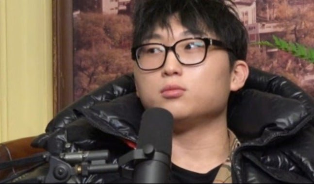 dontcallmebloo tweet picture