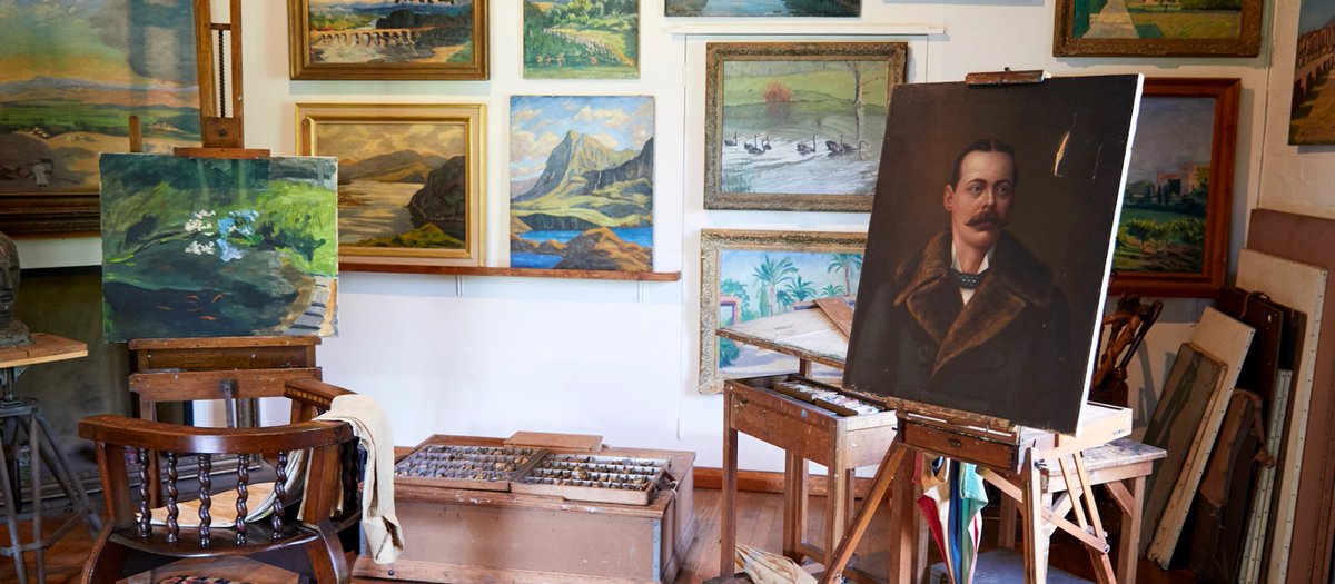 NinaMarketsUK's tweet photo. his quiet Kent home became Churchill’s political workshop

Chartwell in Westerham, Kent was Sir Winston Churchill’s family home from the 1920s until his death in 1965 — but its most revealing room was not a grand reception space.

His study became the place where Churchill worked, dictated letters and shaped ideas from a desk in the house he had built around family life. (I always find the ordinary rooms more interesting than the official portraits.)

The house still shows the tension between the public politician and the private man: a library full of working books, a studio where he painted, and rooms where the Churchills lived away from Westminster.

My sister Louise would probably ask whether the famous speeches matter more than the place where the decisions and drafts began. I’m not sure there is a simple answer — but Chartwell makes the working habits behind political history much easier to picture.

Which other British politician’s home reveals something unexpected about their work?