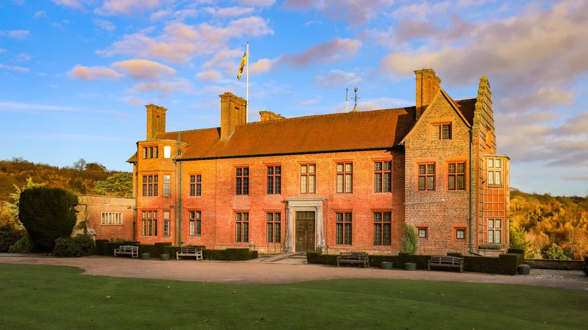 NinaMarketsUK's tweet photo. his quiet Kent home became Churchill’s political workshop

Chartwell in Westerham, Kent was Sir Winston Churchill’s family home from the 1920s until his death in 1965 — but its most revealing room was not a grand reception space.

His study became the place where Churchill worked, dictated letters and shaped ideas from a desk in the house he had built around family life. (I always find the ordinary rooms more interesting than the official portraits.)

The house still shows the tension between the public politician and the private man: a library full of working books, a studio where he painted, and rooms where the Churchills lived away from Westminster.

My sister Louise would probably ask whether the famous speeches matter more than the place where the decisions and drafts began. I’m not sure there is a simple answer — but Chartwell makes the working habits behind political history much easier to picture.

Which other British politician’s home reveals something unexpected about their work?