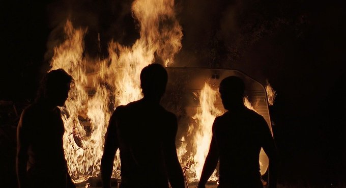 Gibboanxious's tweet photo. Snatch (2000) 

dir. Guy Ritchie https://t.co/O57OMY7voW