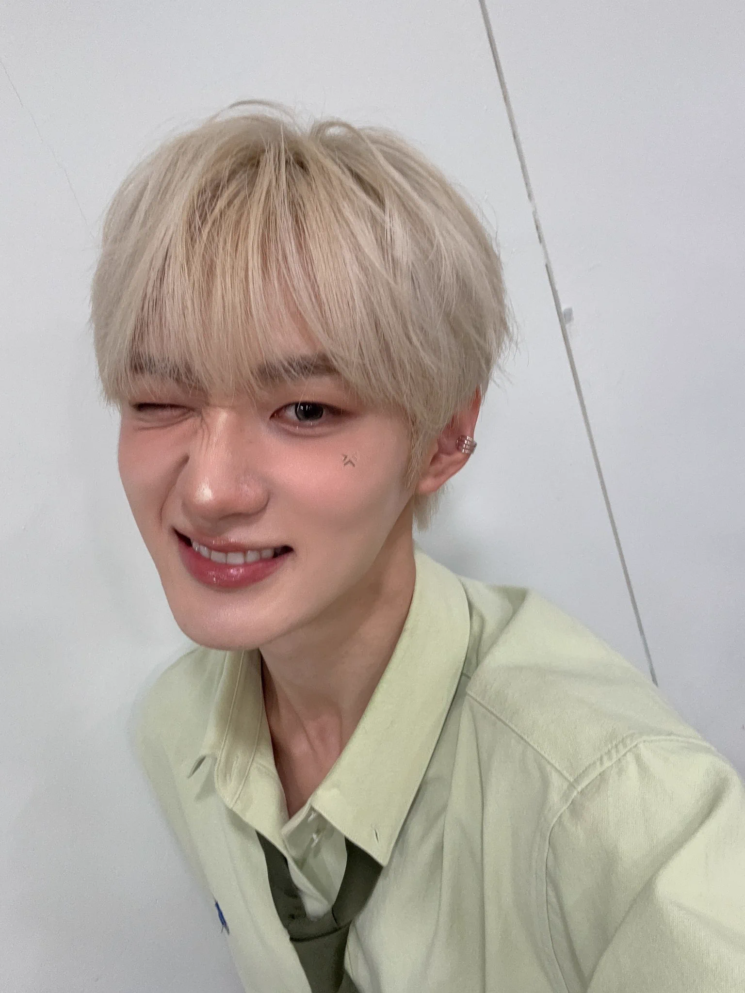 VEY ベリベリ カンミン VERIVERY_JAPAN (@the_verivery_jp) / X