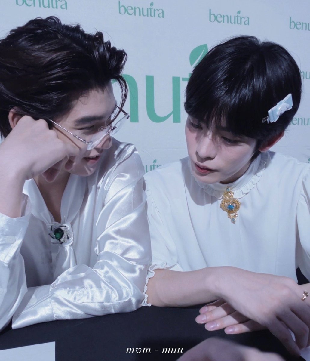 masolyy's tweet photo. เธอพูดมาเลยค่ะ พี่ฟังอยู่ https://t.co/xfNMdG35zx