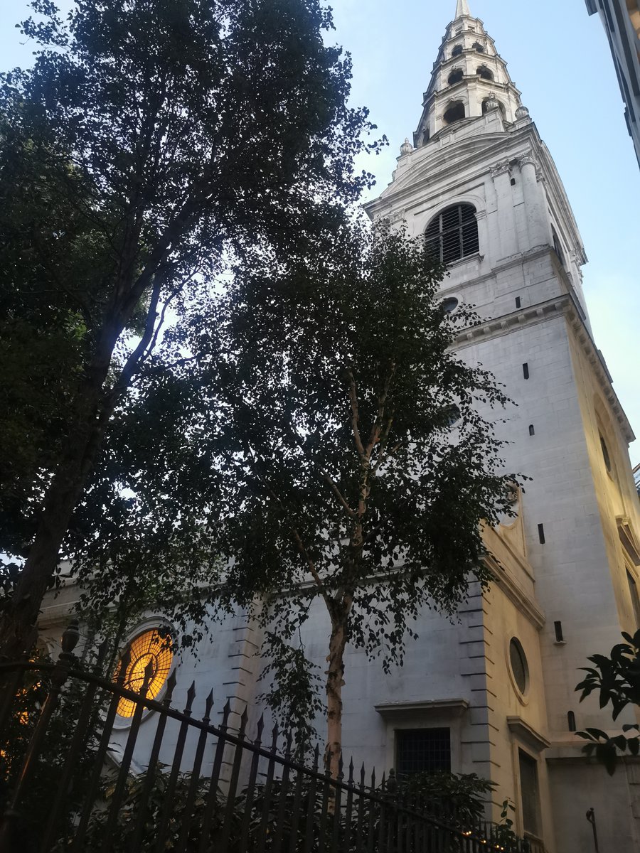 RoyalHumane's tweet photo. Trustees and members attended an event to celebrate the restoration of St Bride's Church. A place of faith for over 1,500 years, St Bride's has been part of our history and we like to think of this beautiful Wren church as the Society's parish church. https://t.co/oRZJ9XVRah