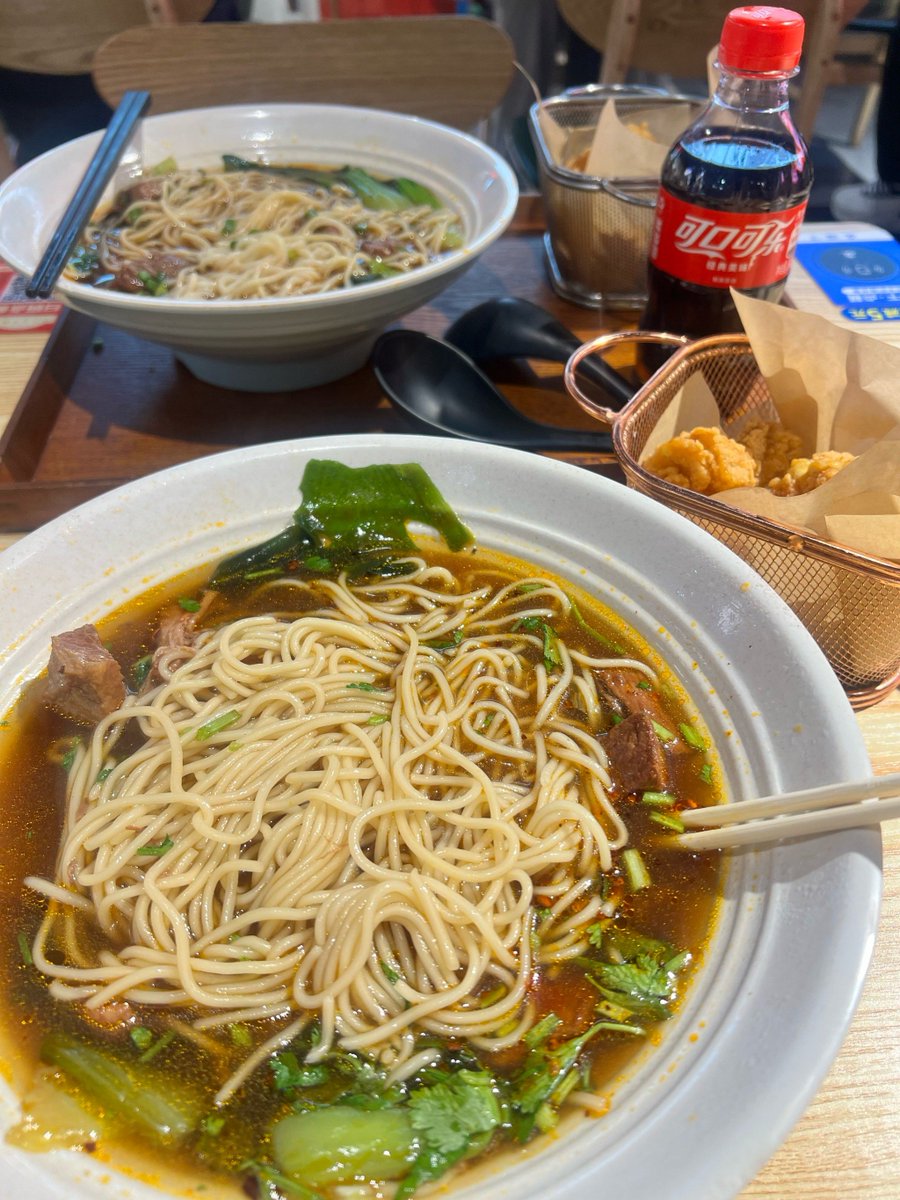 SadieProve806d's tweet photo. Just found the best hidden gem noodle shop in town!  The hand-pulled beef noodles are insanely flavorful, broth simmered for 12 hours—my taste buds are dancing! 10/10 will come back tomorrow. #Foodie #LocalEats https://t.co/hzyncex0SK