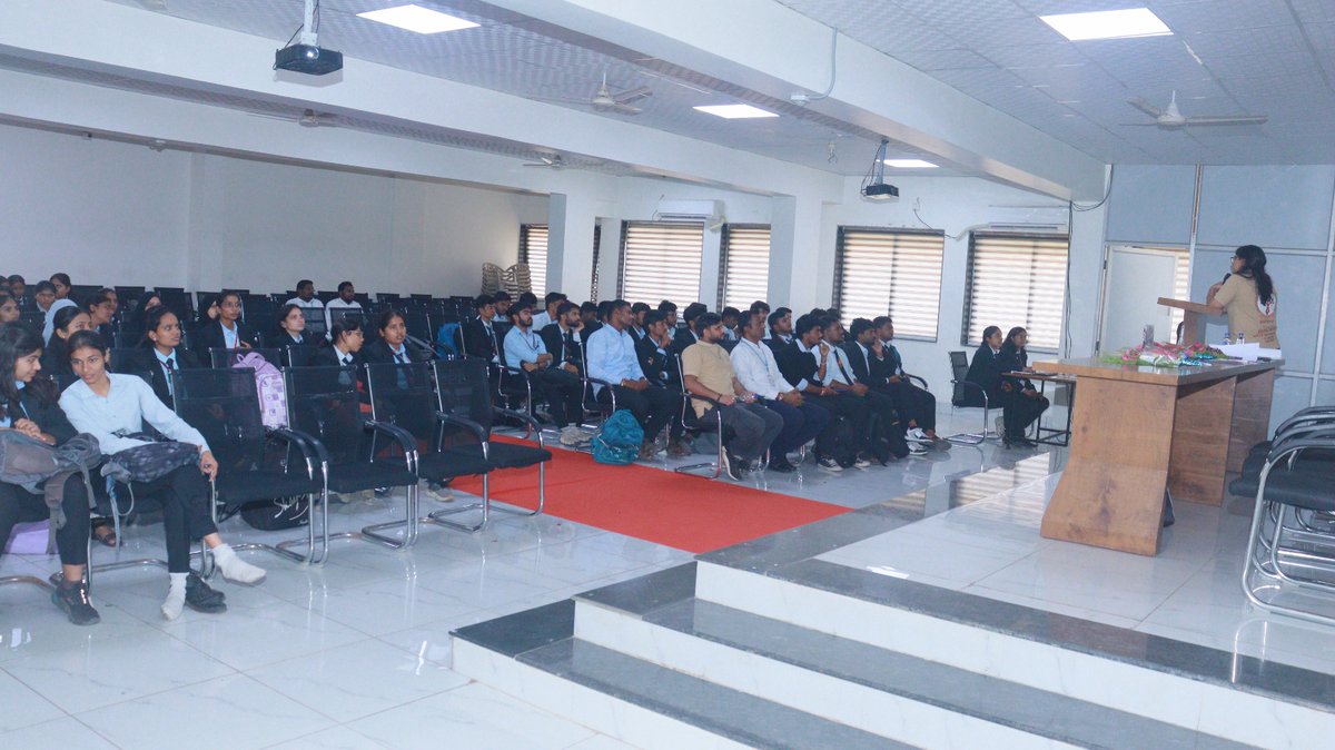 Gate27iitm's tweet photo. IIT Bombay conducted GATE - JAM Outreach Programme at Rajarshi Shahu Mahavidyalaya (Autonomous)engaging students and creating awareness about GATE &amp; JAM opportunities. https://t.co/5VMXAIiaea