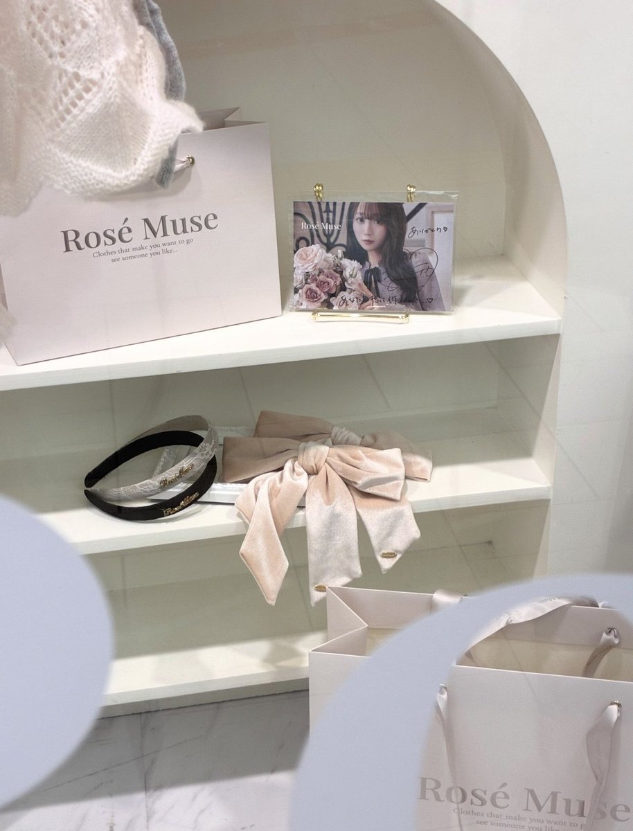 as2s2s2_'s tweet photo. ロゼミュ来店した♡
めっちゃ可愛かったー💝

#ロゼミュ
#RoseMuse #みりにゃ　#大谷映美里 https://t.co/5LawWVbjoj