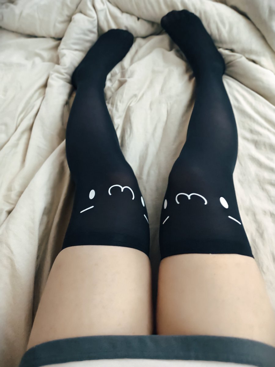 666hjc's tweet photo. 新袜子到啦
#男娘 #丝袜 https://t.co/2ISpEbSbQi