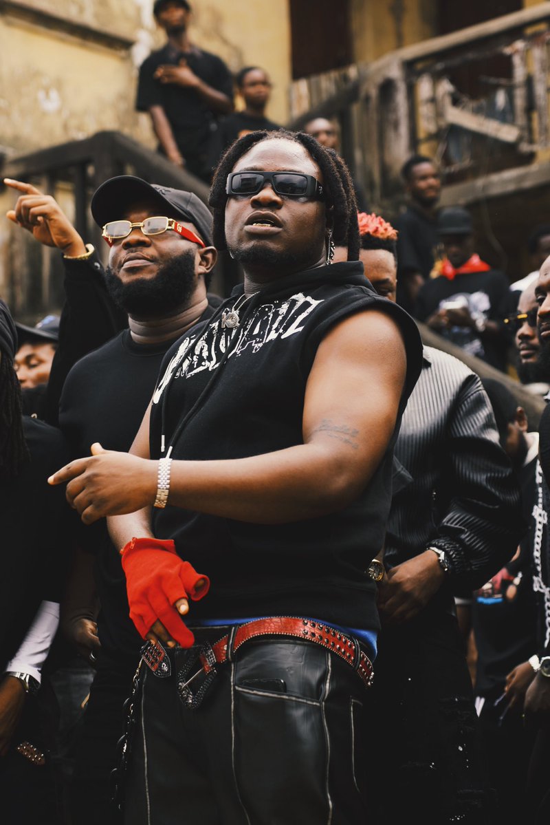 AlbumTalksHQ's tweet photo. 🚨Kaestyle’s “STYLISH” reaches a new peak at #24 on the NG Apple Albums chart. 

— It went up 105 SPOTS since co-sign from Burna Boy. 💪📊