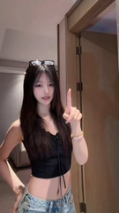 fern47370's tweet photo. 晚上好！！！
再一次的！！                    
   开脱！！！上供！！   ！                              真的给b看，反正不要🚪 https://t.co/hQM2wpbLZ5