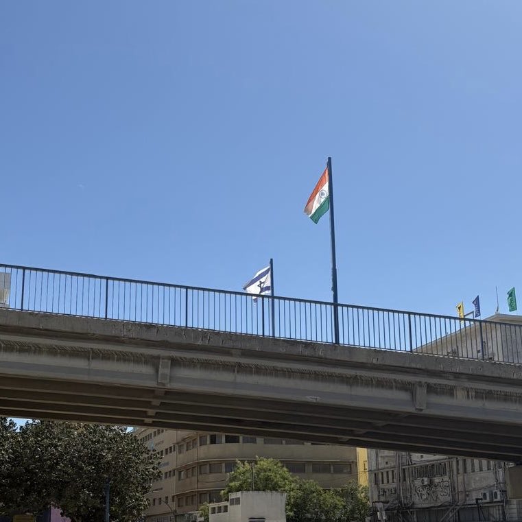 KobbiShoshani's tweet photo. Haifa this morning https://t.co/1hPtlp7Myq