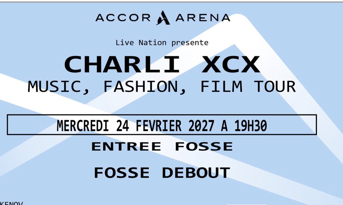 staticloversdrd's tweet photo. yay charli xcx in paris finally https://t.co/WudAE2nzaU